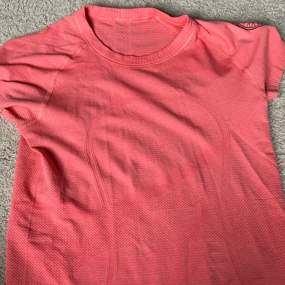 Lululemon Swiftly Tech